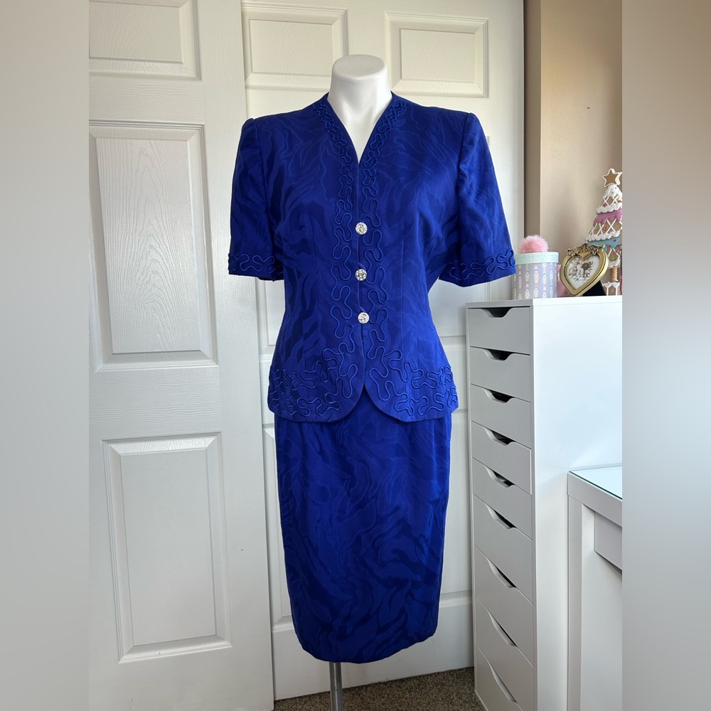 Rimini Vintage 2 Piece Skirt Set Suit